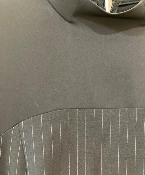 ADORE（アドーア）ADORE (アドーア) クリアストライプワンピース ブラック サイズ:38の古着・服飾アイテム