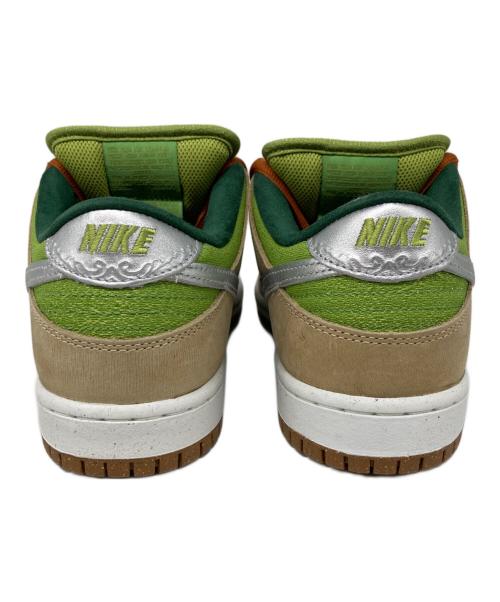 NIKE SB（ナイキエスビー）NIKE SB (ナイキエスビー) SB DUNK LOW PRO WC ローカットスニーカー SESAMI/METALLIC SILVER-PEAR サイズ:27の古着・服飾アイテム