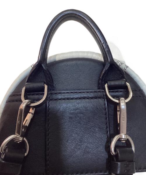 MCM（エムシーエム）MCM (エムシーエム) Xmini Stark Bebe Boo バックパック ホワイトの古着・服飾アイテム