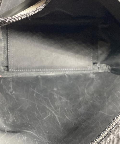 CDG（シーディージー）CDG (シーディージー) ロゴショルダーバッグ ブラックの古着・服飾アイテム