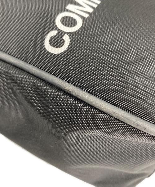 CDG（シーディージー）CDG (シーディージー) ロゴショルダーバッグ ブラックの古着・服飾アイテム