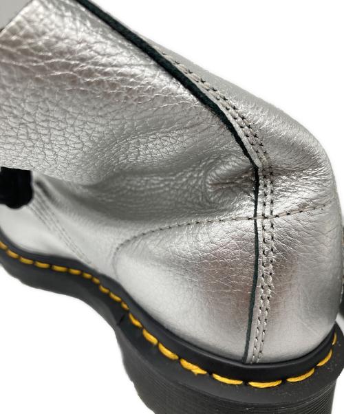 Dr.Martens（ドクターマーチン）Dr.Martens (ドクターマーチン) PASCAL MET 8ホールブーツ シルバー サイズ:25の古着・服飾アイテム