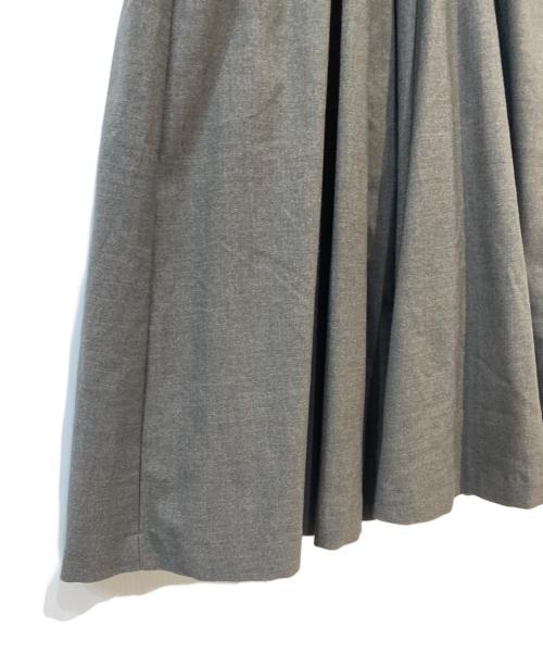L'Or（ロル）L'Or (ロル) Contrast Flare Dress グレー サイズ:Freeの古着・服飾アイテム