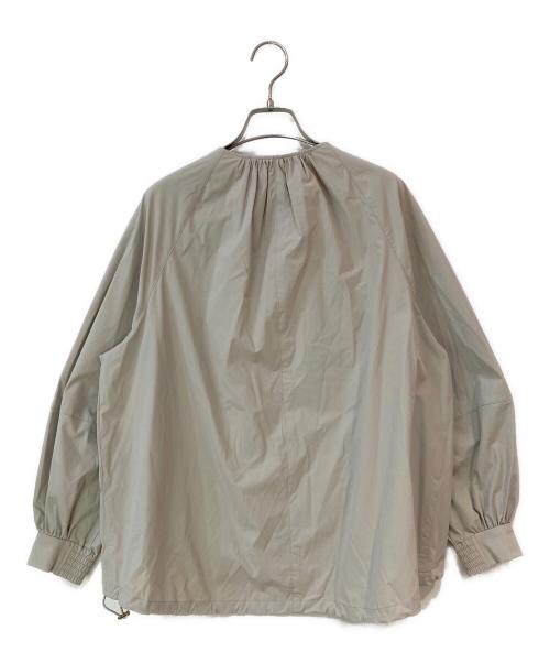 23区（ニジュウサンク）23区 (ニジュウサンク) ナイロン2WAYストレッチ ブルゾン ベージュ サイズ:38 未使用品の古着・服飾アイテム