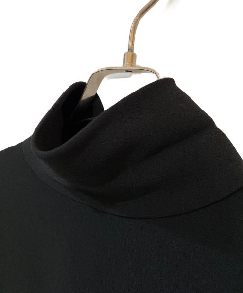 MARK KENLY DOMINO TAN（マークケンリードミノタン）MARK KENLY DOMINO TAN (マークケンリードミノタン) 2WAY BLOUSE ブラック サイズ:36の古着・服飾アイテム