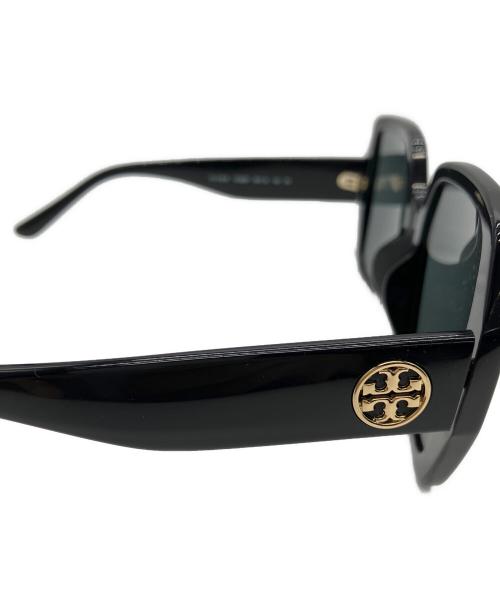 TORY BURCH（トリーバーチ）TORY BURCH (トリーバーチ) ミラー オーバーサイズ スクエア サングラス ブラック サイズ:56□18 145の古着・服飾アイテム