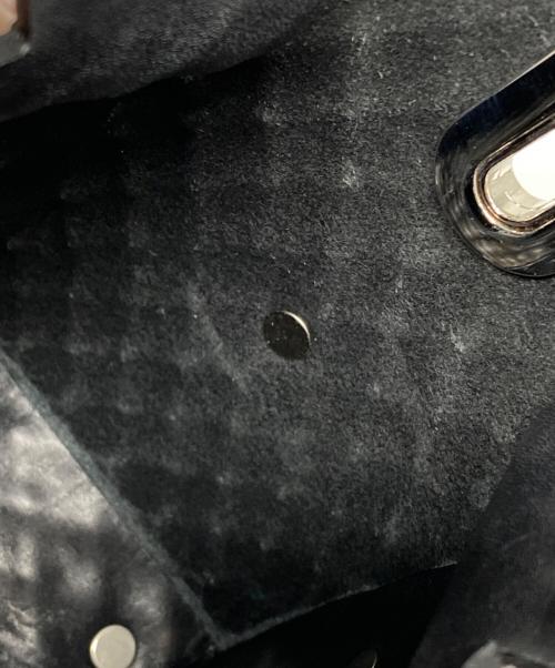 masu（エムエーエスユー）masu (エムエーエスユー) LEATHER CAKE BAG ブラックの古着・服飾アイテム