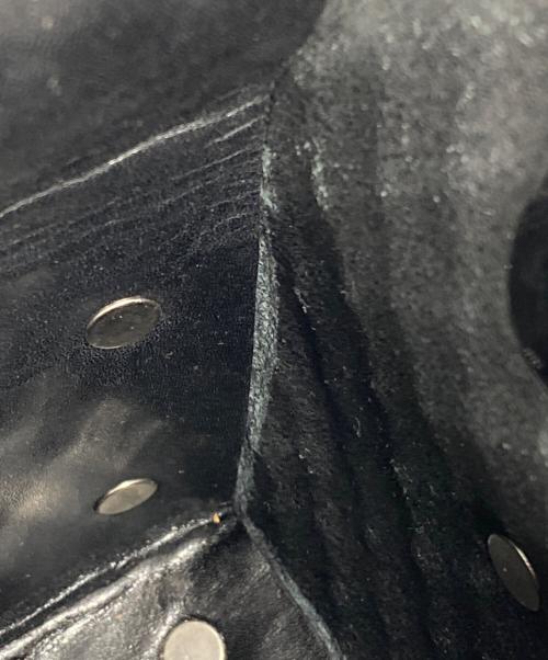 masu（エムエーエスユー）masu (エムエーエスユー) LEATHER CAKE BAG ブラックの古着・服飾アイテム