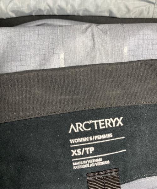 ARC'TERYX（アークテリクス）ARC'TERYX (アークテリクス) Women's Beta AR Jacket ブラック サイズ:XSの古着・服飾アイテム