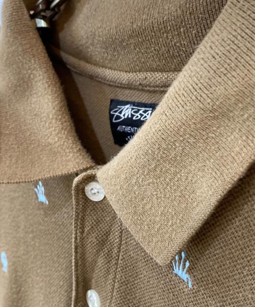 stussy（ステューシー）stussy (ステューシー) 00’s ランダムロゴポロシャツ ブラウン サイズ:XLの古着・服飾アイテム