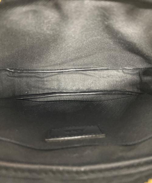 A.P.C.（アーペーセー）A.P.C. (アーペーセー) SAC MERYL キルティング ショルダーバッグ ブラックの古着・服飾アイテム