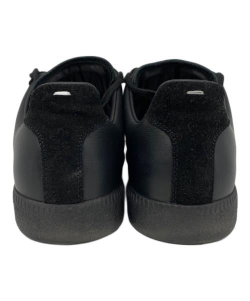 Maison Margiela（メゾンマルジェラ）Maison Margiela (メゾンマルジェラ) REPLICA ジャーマントレーナー 「レプリカ」 スニーカー ブラック サイズ:39の古着・服飾アイテム