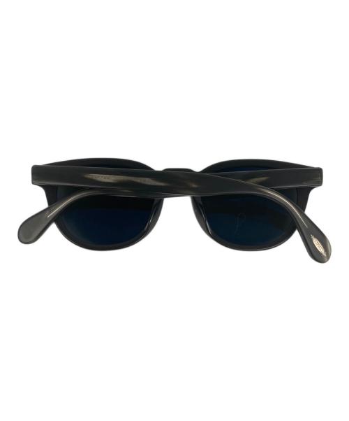 OLIVER PEOPLES（オリバーピープルズ）OLIVER PEOPLES (オリバーピープルズ) Sheldrake Sun ボストンウェリントン型サングラス Semi Matte Black/Ebonywood サイズ:47□22 145の古着・服飾アイテム