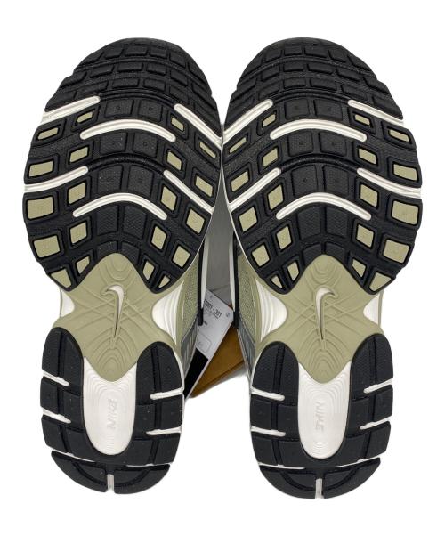 NIKE（ナイキ）NIKE (ナイキ) V5 RNR ローカットスニーカー ホワイト サイズ:25 未使用品の古着・服飾アイテム