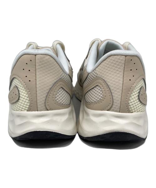 NEW BALANCE（ニューバランス）NEW BALANCE (ニューバランス) Fresh Foam Arishi V4 ローカットスニーカー ベージュ サイズ:26.5の古着・服飾アイテム