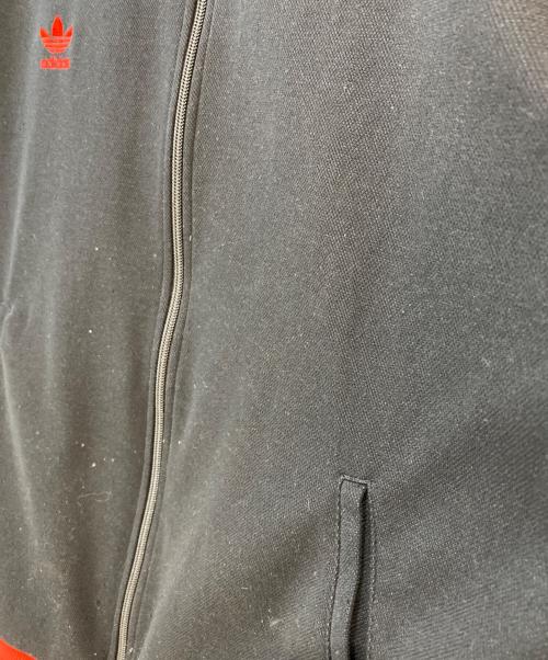 adidas（アディダス）adidas (アディダス) ヴィンテージトラックジャケット ブラック×レッド サイズ:XOの古着・服飾アイテム