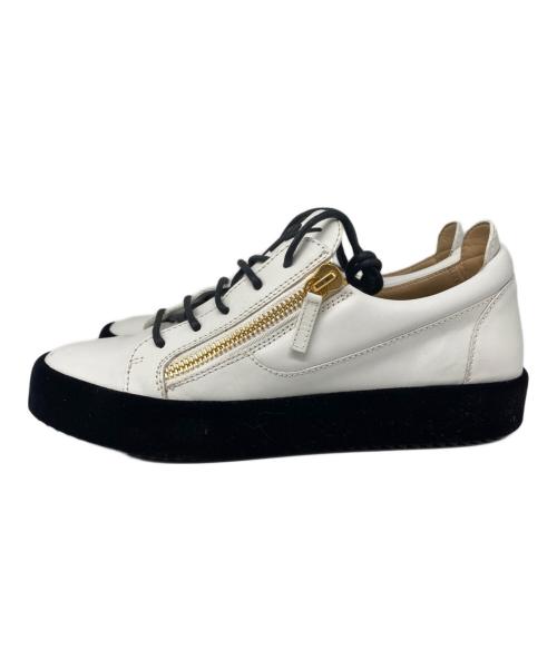 GIUSEPPE ZANOTTI（ジュゼッペザノッティ）GIUSEPPE ZANOTTI (ジュゼッペザノッティ) ジップディテール ローカットスニーカー ホワイト サイズ:42の古着・服飾アイテム