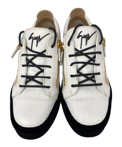 GIUSEPPE ZANOTTI（ジュゼッペザノッティ）GIUSEPPE ZANOTTI (ジュゼッペザノッティ) ジップディテール ローカットスニーカー ホワイト サイズ:42の古着・服飾アイテム
