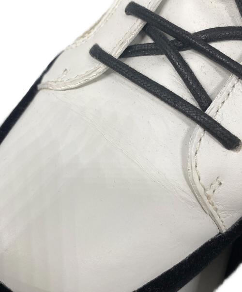 GIUSEPPE ZANOTTI（ジュゼッペザノッティ）GIUSEPPE ZANOTTI (ジュゼッペザノッティ) ジップディテール ローカットスニーカー ホワイト サイズ:42の古着・服飾アイテム