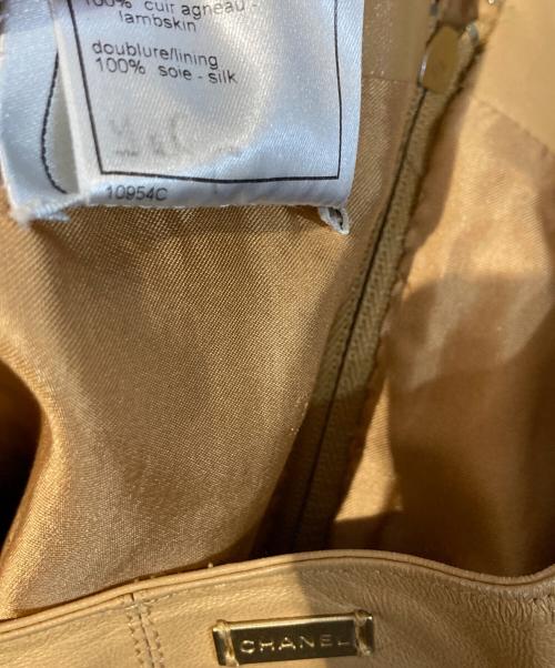 CHANEL（シャネル）CHANEL (シャネル) ラム スキン レザー シルク ライニング ペンシル スカート ベージュ サイズ:36の古着・服飾アイテム
