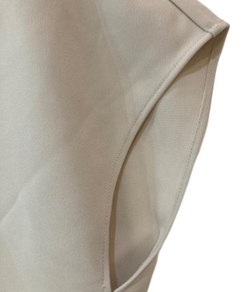 theory luxe（セオリーリュクス）theory luxe (セオリーリュクス) Chrissy ノースリーブブラウス ベージュ サイズ:38 未使用品の古着・服飾アイテム