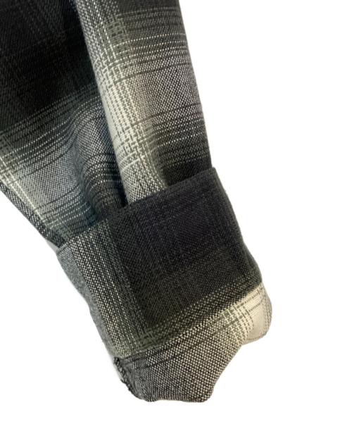 CalTop（キャルトップ）CalTop (キャルトップ) オンブレチェックシャツ グレー サイズ:不明の古着・服飾アイテム
