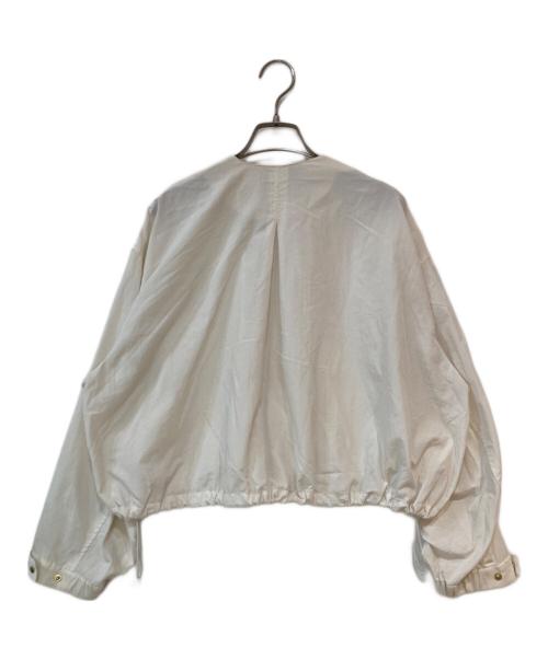 UNFILO（アンフィーロ）UNFILO (アンフィーロ) My Everyday ブルゾン ホワイト サイズ:Ｍの古着・服飾アイテム