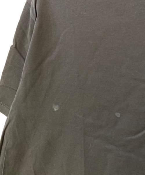 MONCLER（モンクレール）MONCLER (モンクレール) MAGLIA T-SHIRT ロゴワッペン付 クルーネック半袖Tシャツ ブラック サイズ:XLの古着・服飾アイテム