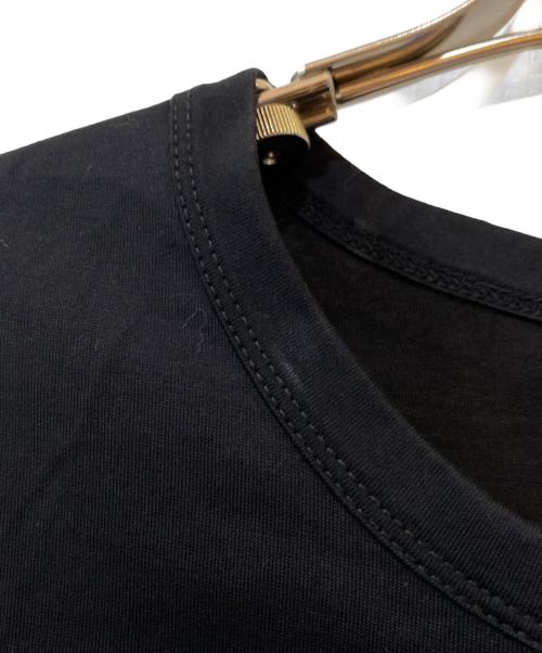 MONCLER（モンクレール）MONCLER (モンクレール) MAGLIA T-SHIRT ロゴワッペン付 クルーネック半袖Tシャツ ブラック サイズ:XLの古着・服飾アイテム