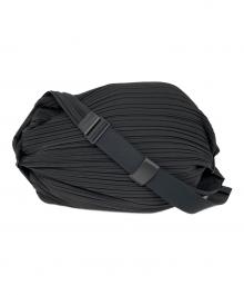 PLEATS PLEASE（プリーツプリーズ）の古着「PLEATS MESSENGER バッグ」｜ブラック