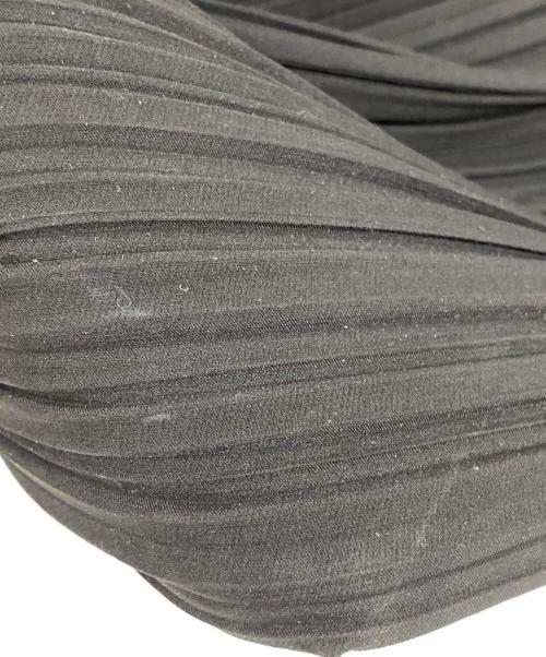 PLEATS PLEASE（プリーツプリーズ）PLEATS PLEASE (プリーツプリーズ) PLEATS MESSENGER バッグ ブラックの古着・服飾アイテム