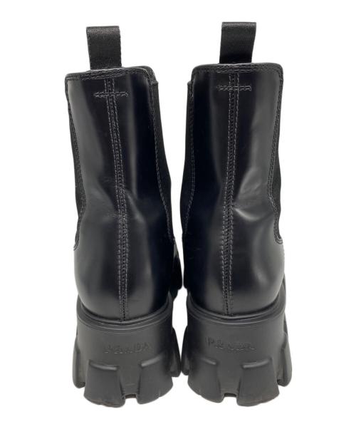 PRADA（プラダ）PRADA (プラダ) モノリス ブラッシュドレザー チェルシーブーツ ブラック サイズ:37 1/2の古着・服飾アイテム