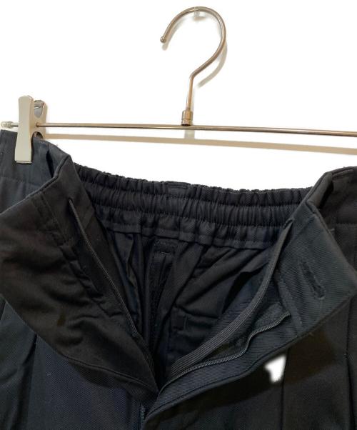 MAISON SPECIAL（メゾンスペシャル）MAISON SPECIAL (メゾンスペシャル) Suvin Cotton Gabardine Prime-Wide Two Tuck Pants ブラックの古着・服飾アイテム