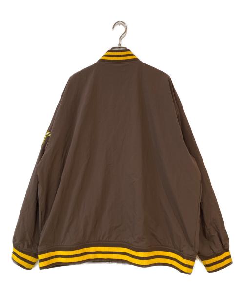 GENUINE MERCHANDISE（ジェニュイン マーチャンダイズ）GENUINE MERCHANDISE (ジェニュイン マーチャンダイズ) MLB STANDARD LOGO JACKET ブラウン サイズ:XLの古着・服飾アイテム