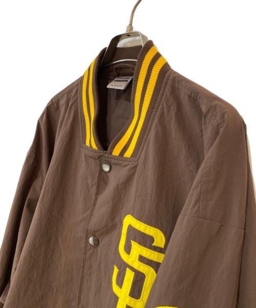 GENUINE MERCHANDISE（ジェニュイン マーチャンダイズ）GENUINE MERCHANDISE (ジェニュイン マーチャンダイズ) MLB STANDARD LOGO JACKET ブラウン サイズ:XLの古着・服飾アイテム
