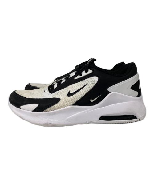 NIKE（ナイキ）NIKE (ナイキ) ローカットスニーカー ホワイト×ブラック サイズ: 25.5cmの古着・服飾アイテム