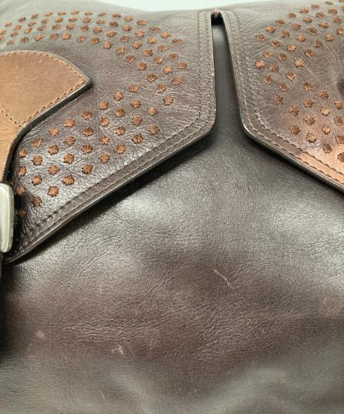 DRIES VAN NOTEN（ドリスヴァンノッテン）DRIES VAN NOTEN (ドリスヴァンノッテン) 装飾レザーショルダーバッグ ベージュの古着・服飾アイテム