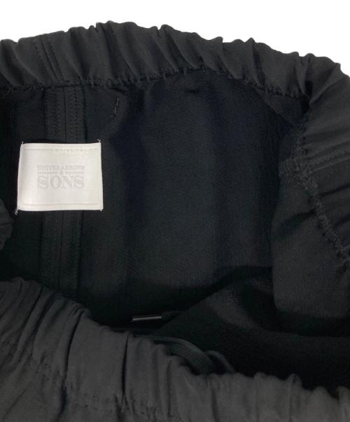 UNITED ARROWS & SONS（ユナイテッドアローズ アンド サンズ）UNITED ARROWS & SONS (ユナイテッドアローズ アンド サンズ) DAISUKE OBANA (ダイスケ オバナ) Ⅰ LINE SKIRT ブラック サイズ:M 未使用品の古着・服飾アイテム