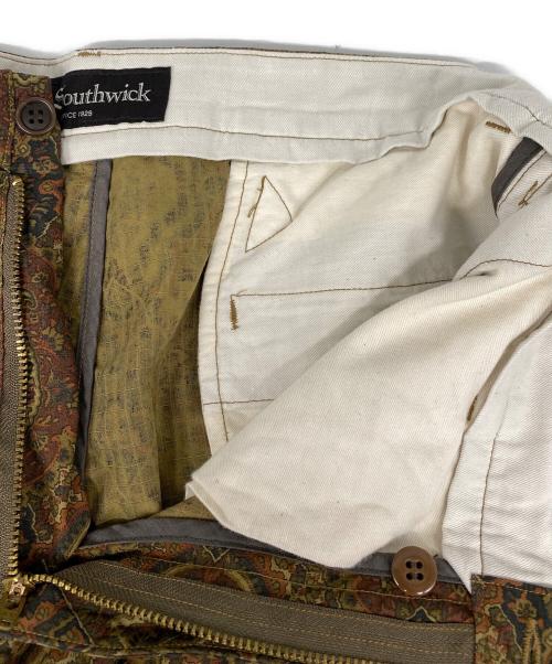 SOUTHWICK（サウスウィック）SOUTHWICK (サウスウィック) コロニアルプリント 1タックパンツ ブラウン サイズ:Mの古着・服飾アイテム