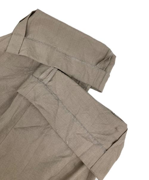 AURALEE（オーラリー）AURALEE (オーラリー) WOOL SILK TROPICAL SLACKS ベージュ サイズ:3の古着・服飾アイテム