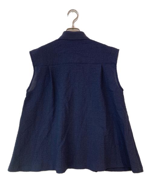FRED PERRY（フレッドペリー）FRED PERRY (フレッドペリー) RAY BEAMS (レイ ビームス) 別注ニットカラーシャーリングノースリーブシャツ ネイビー サイズ:38の古着・服飾アイテム