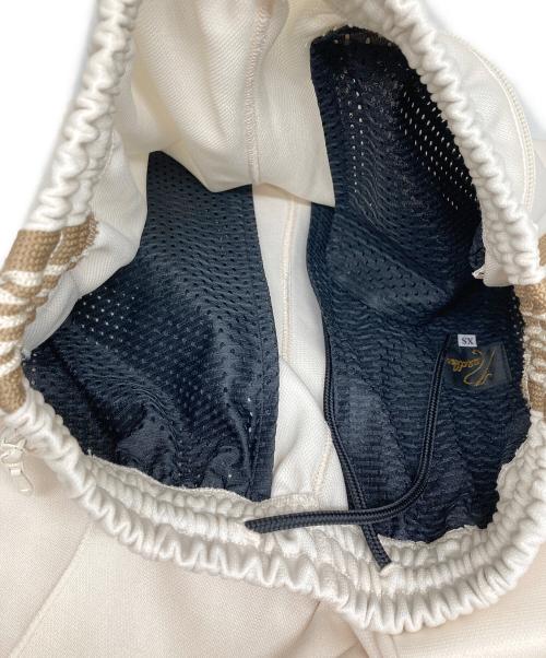 Needles（ニードルズ）Needles (ニードルズ) STUDIOUS (ステュディオス) 別注Track Pant STRAIGHT ベージュ サイズ:XSの古着・服飾アイテム