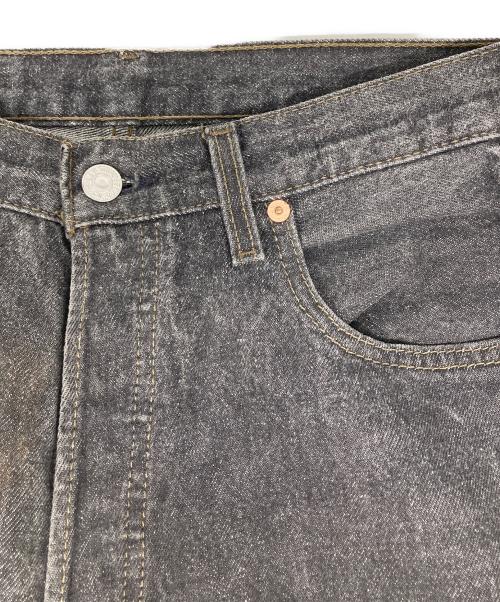 LEVI'S（リーバイス）LEVI'S (リーバイス) 90s 501 先染めブラックデニムパンツ グレー サイズ:73.5cm (W29)の古着・服飾アイテム