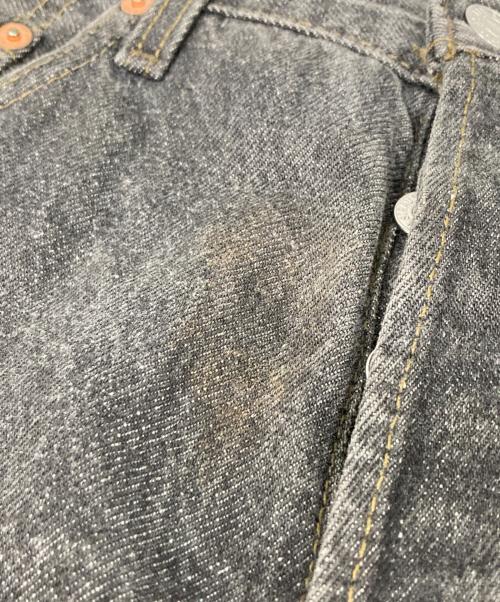 LEVI'S（リーバイス）LEVI'S (リーバイス) 90s 501 先染めブラックデニムパンツ グレー サイズ:73.5cm (W29)の古着・服飾アイテム