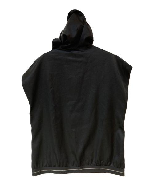 LANVIN SPORT（ランバン スポーツ）LANVIN SPORT (ランバン スポーツ) エンボス加工ノースリブパーカー ブラック サイズ:38の古着・服飾アイテム