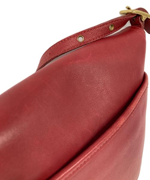 COACH（コーチ）COACH (コーチ) フラップショルダーバッグ レッドの古着・服飾アイテム