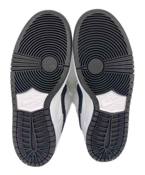 NIKE SB（ナイキエスビー）NIKE SB (ナイキエスビー) DUNK LOW PRO ローカットスニーカー White and Black サイズ:27cmの古着・服飾アイテム