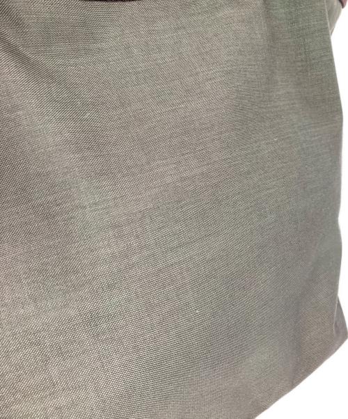 Herve Chapelier（エルベシャプリエ）Herve Chapelier (エルベシャプリエ) コーデュラ舟形ハンドバッグ オリーブの古着・服飾アイテム