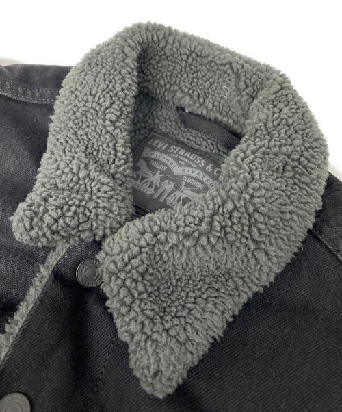 LEVI'S（リーバイス）LEVI'S (リーバイス) TYPE III SHERPA TRUCKER JACKET ブラック サイズ:Sの古着・服飾アイテム