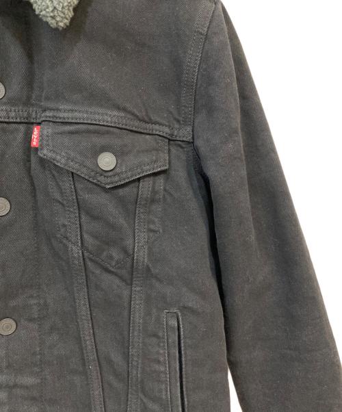 LEVI'S（リーバイス）LEVI'S (リーバイス) TYPE III SHERPA TRUCKER JACKET ブラック サイズ:Sの古着・服飾アイテム